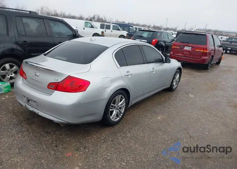 2011 Infiniti G37 Journey z USA, uszkodzony, nr VIN JN1CV6AP9BM502484